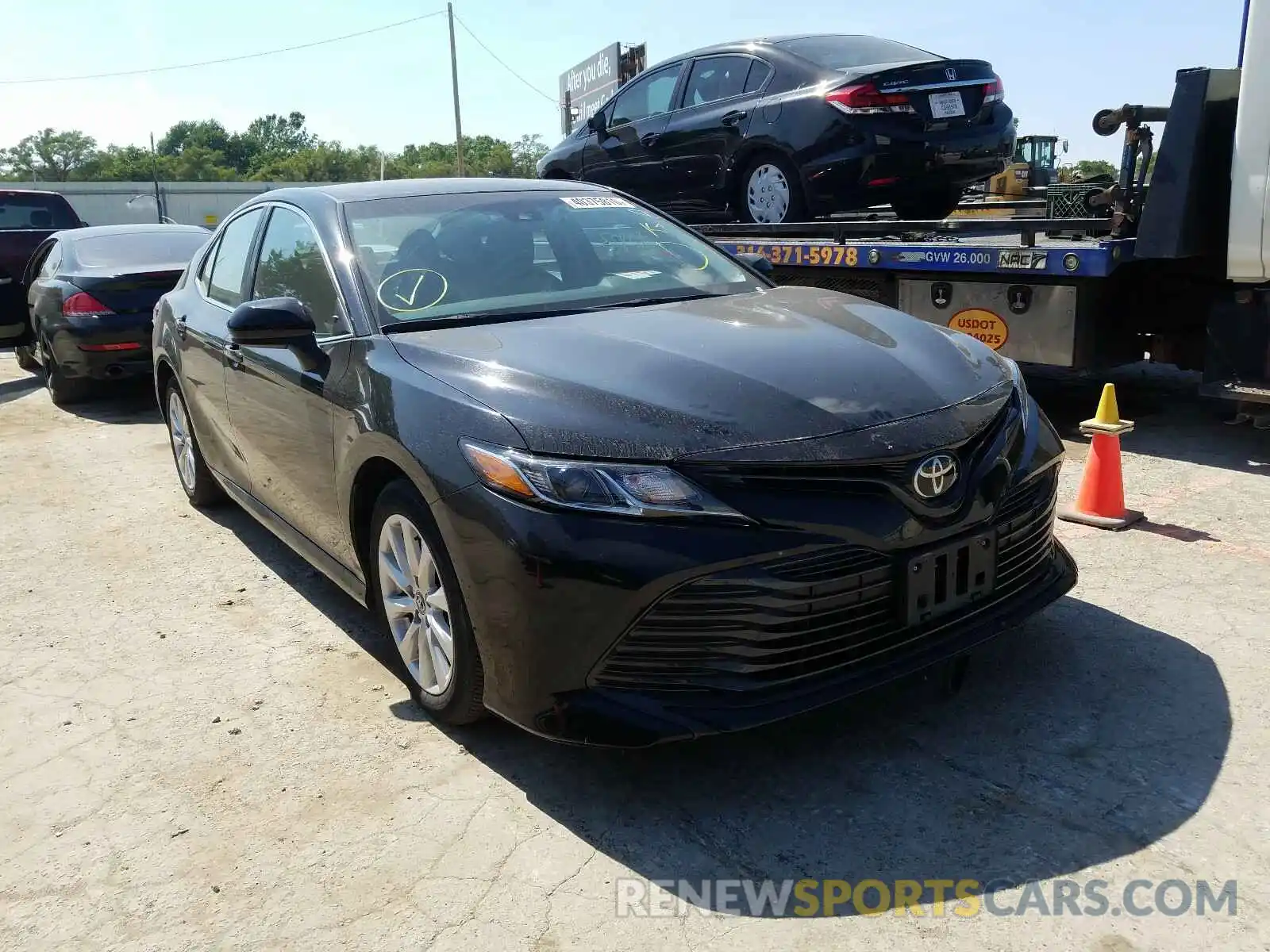 1 Photograph of a damaged car 4T1B11HK6KU803551 TOYOTA CAMRY 2019