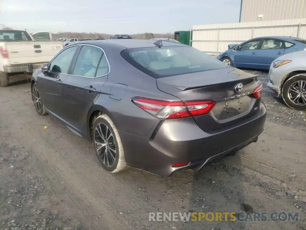 3 Photograph of a damaged car 4T1B11HK6KU806238 TOYOTA CAMRY 2019