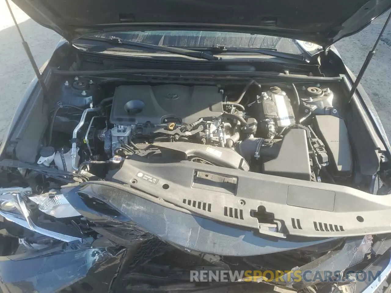 11 Photograph of a damaged car 4T1B11HK6KU806515 TOYOTA CAMRY 2019