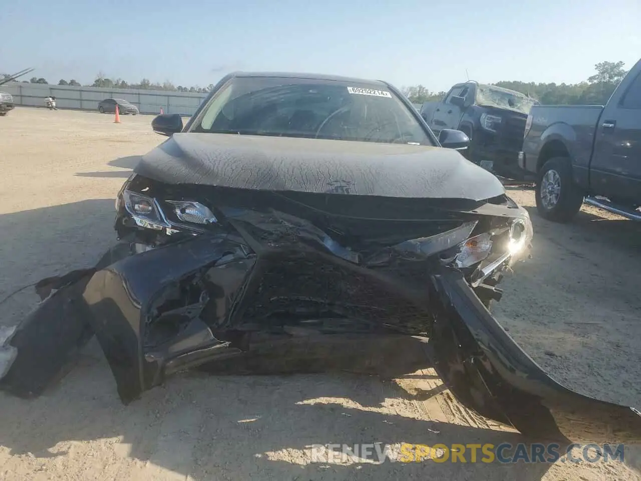 5 Photograph of a damaged car 4T1B11HK6KU806515 TOYOTA CAMRY 2019
