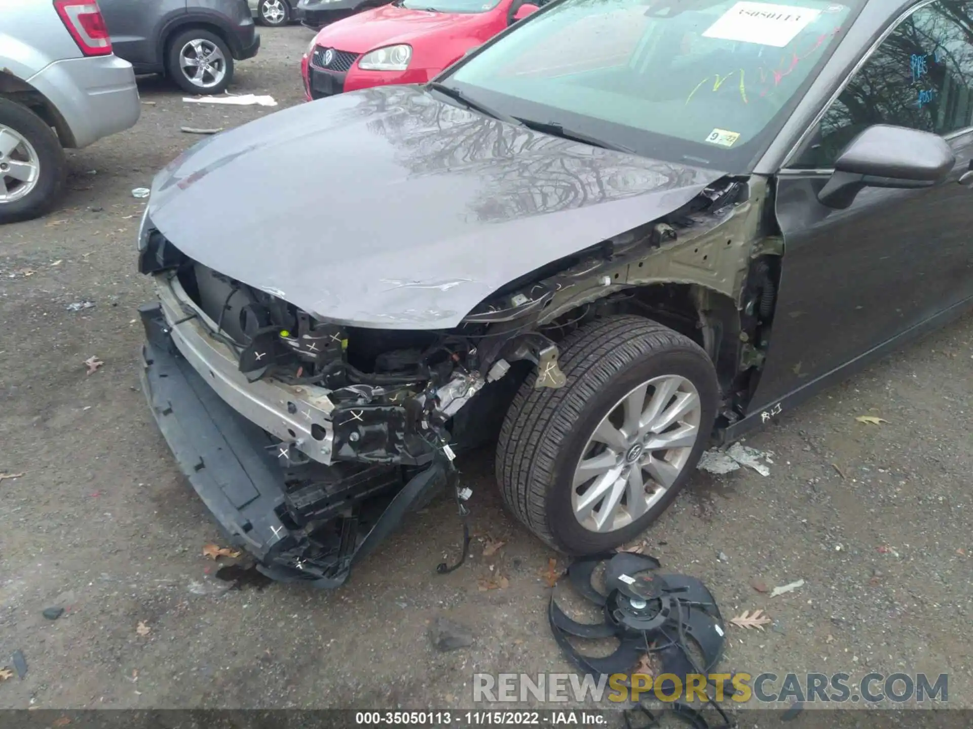 6 Photograph of a damaged car 4T1B11HK6KU809026 TOYOTA CAMRY 2019