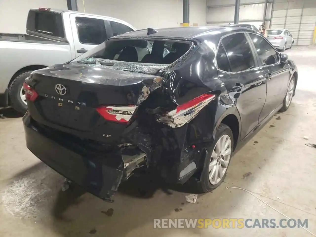 4 Photograph of a damaged car 4T1B11HK6KU813710 TOYOTA CAMRY 2019