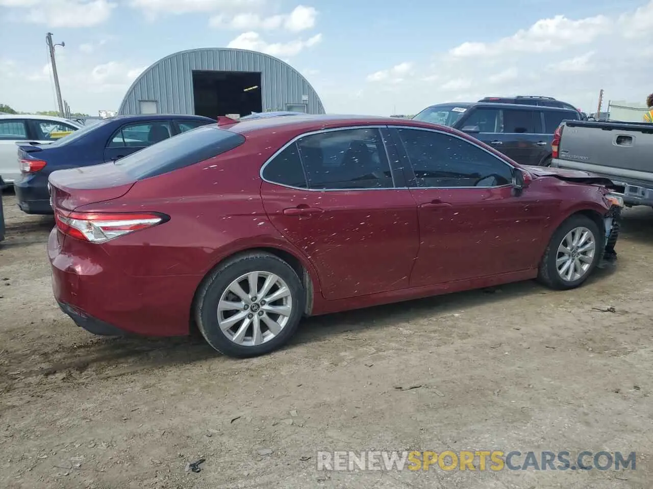 3 Photograph of a damaged car 4T1B11HK6KU817630 TOYOTA CAMRY 2019