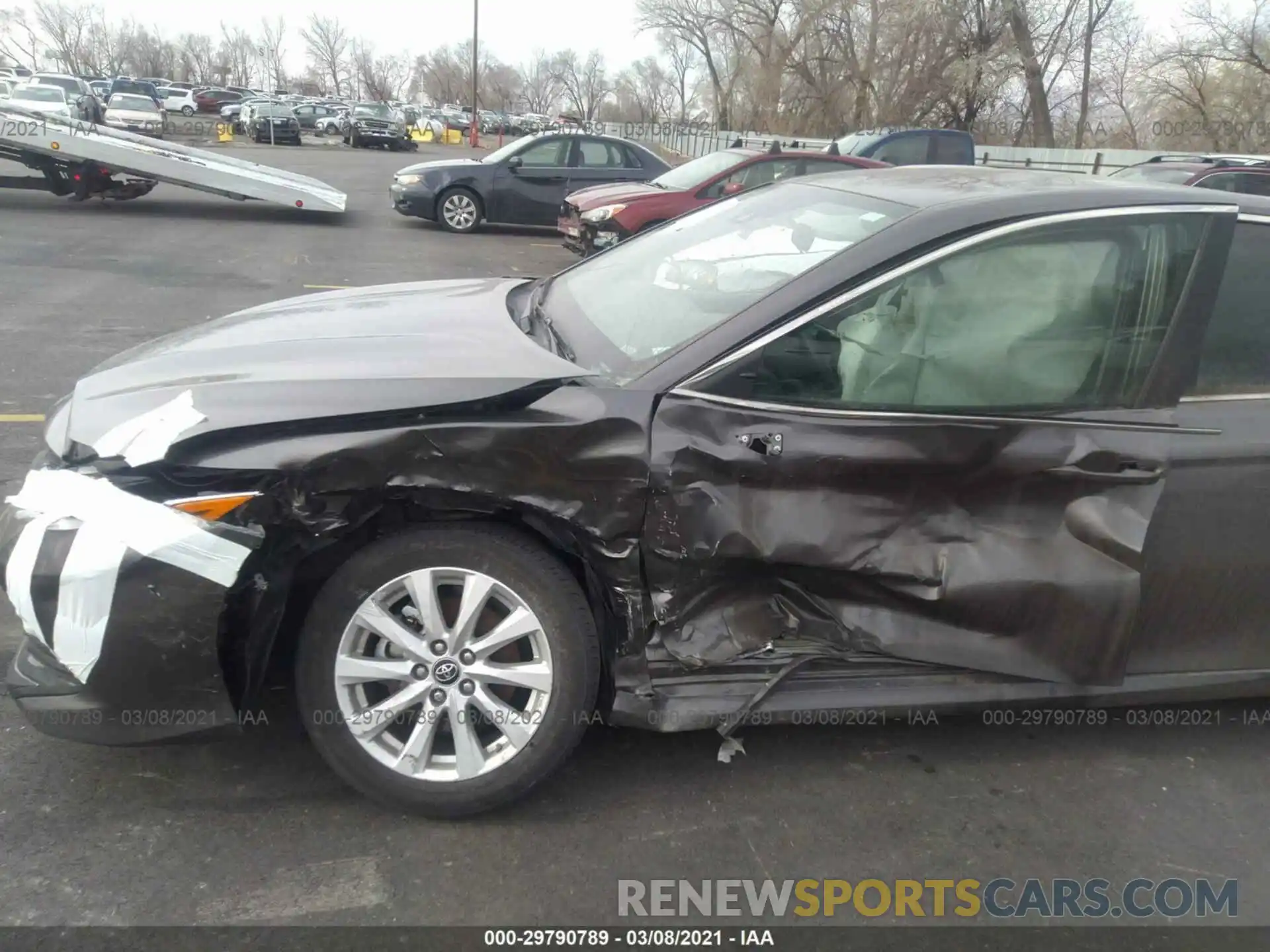 6 Photograph of a damaged car 4T1B11HK6KU823394 TOYOTA CAMRY 2019