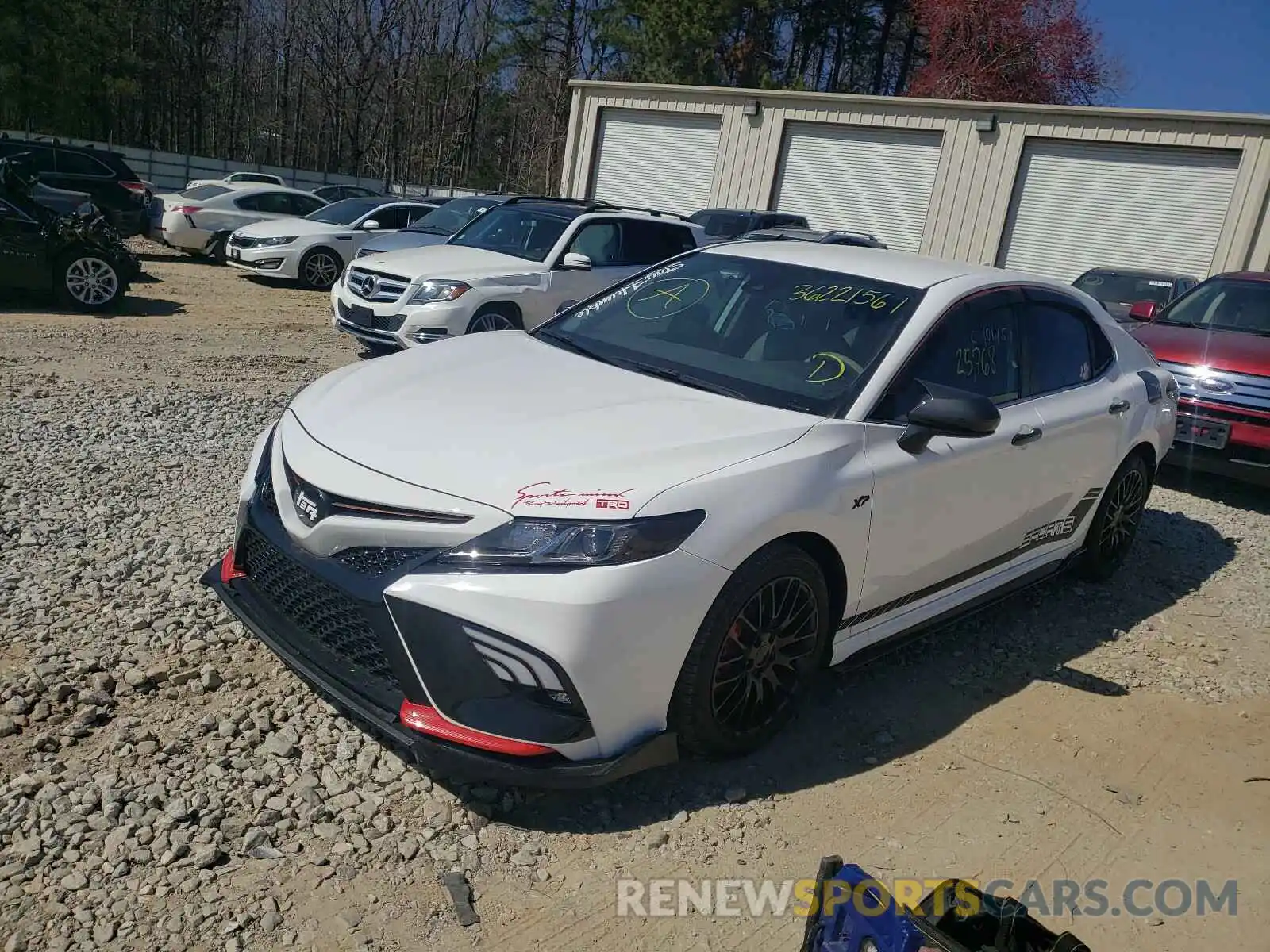 2 Photograph of a damaged car 4T1B11HK6KU823797 TOYOTA CAMRY 2019