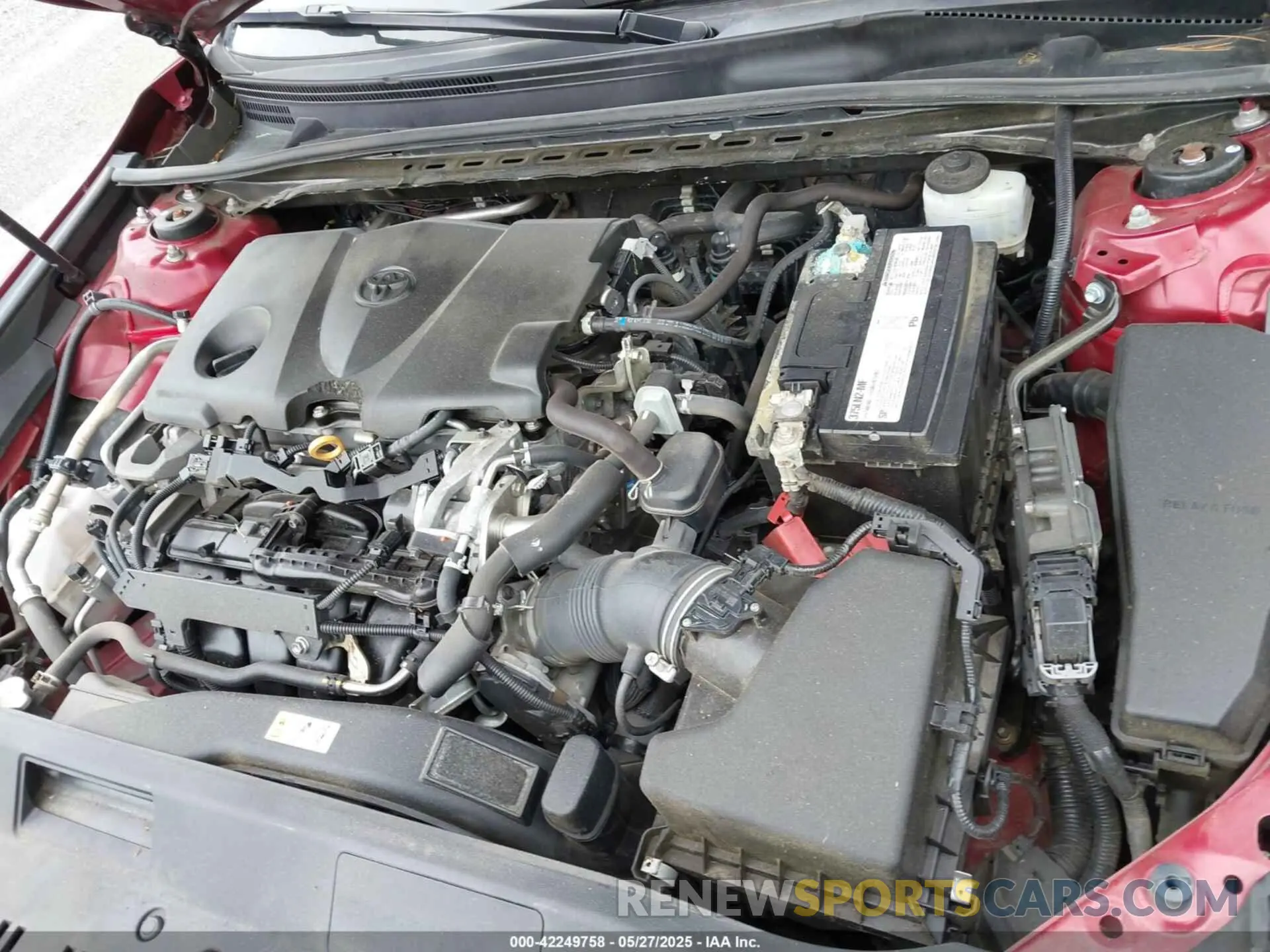 10 Photograph of a damaged car 4T1B11HK6KU825971 TOYOTA CAMRY 2019