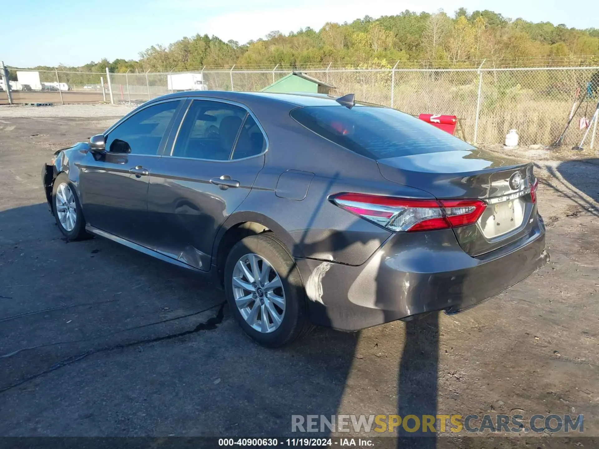 2 Photograph of a damaged car 4T1B11HK6KU826019 TOYOTA CAMRY 2019