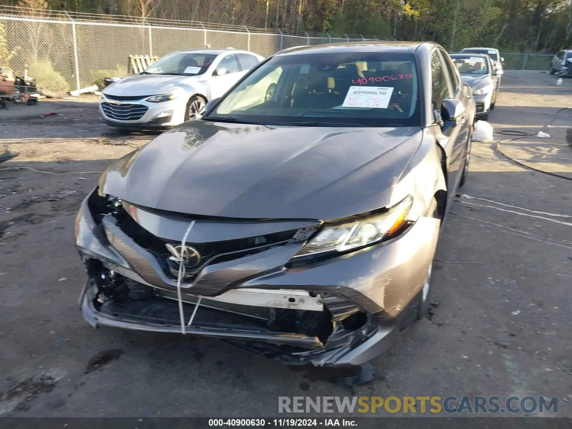 4 Photograph of a damaged car 4T1B11HK6KU826019 TOYOTA CAMRY 2019
