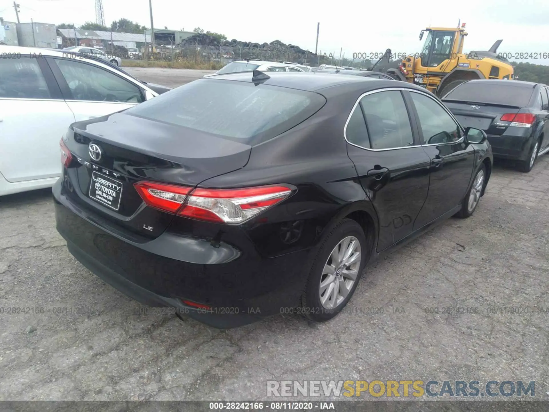 4 Photograph of a damaged car 4T1B11HK6KU828580 TOYOTA CAMRY 2019