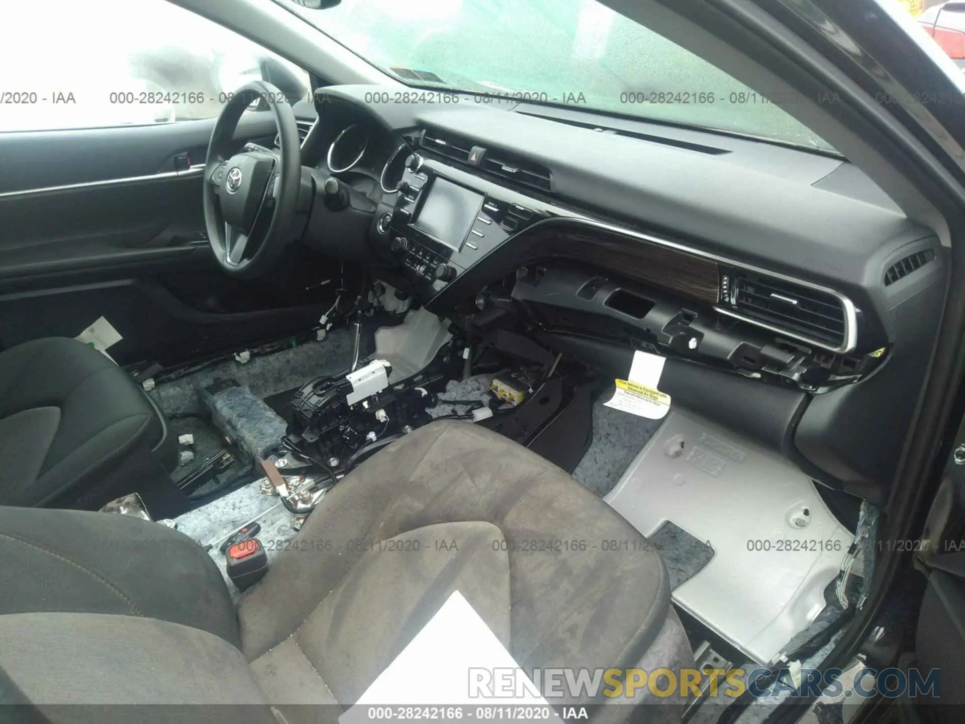 5 Photograph of a damaged car 4T1B11HK6KU828580 TOYOTA CAMRY 2019