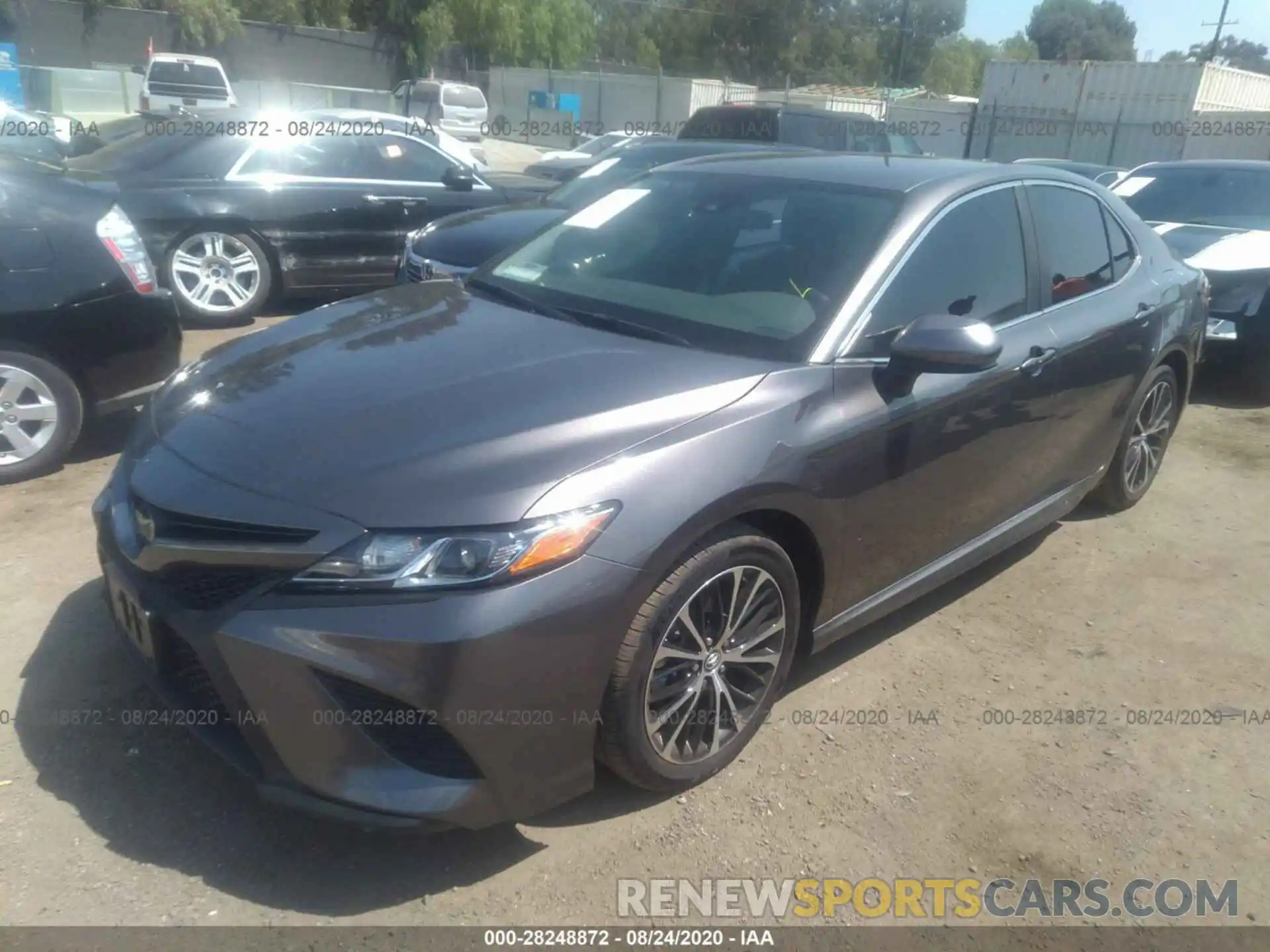 2 Photograph of a damaged car 4T1B11HK6KU832192 TOYOTA CAMRY 2019