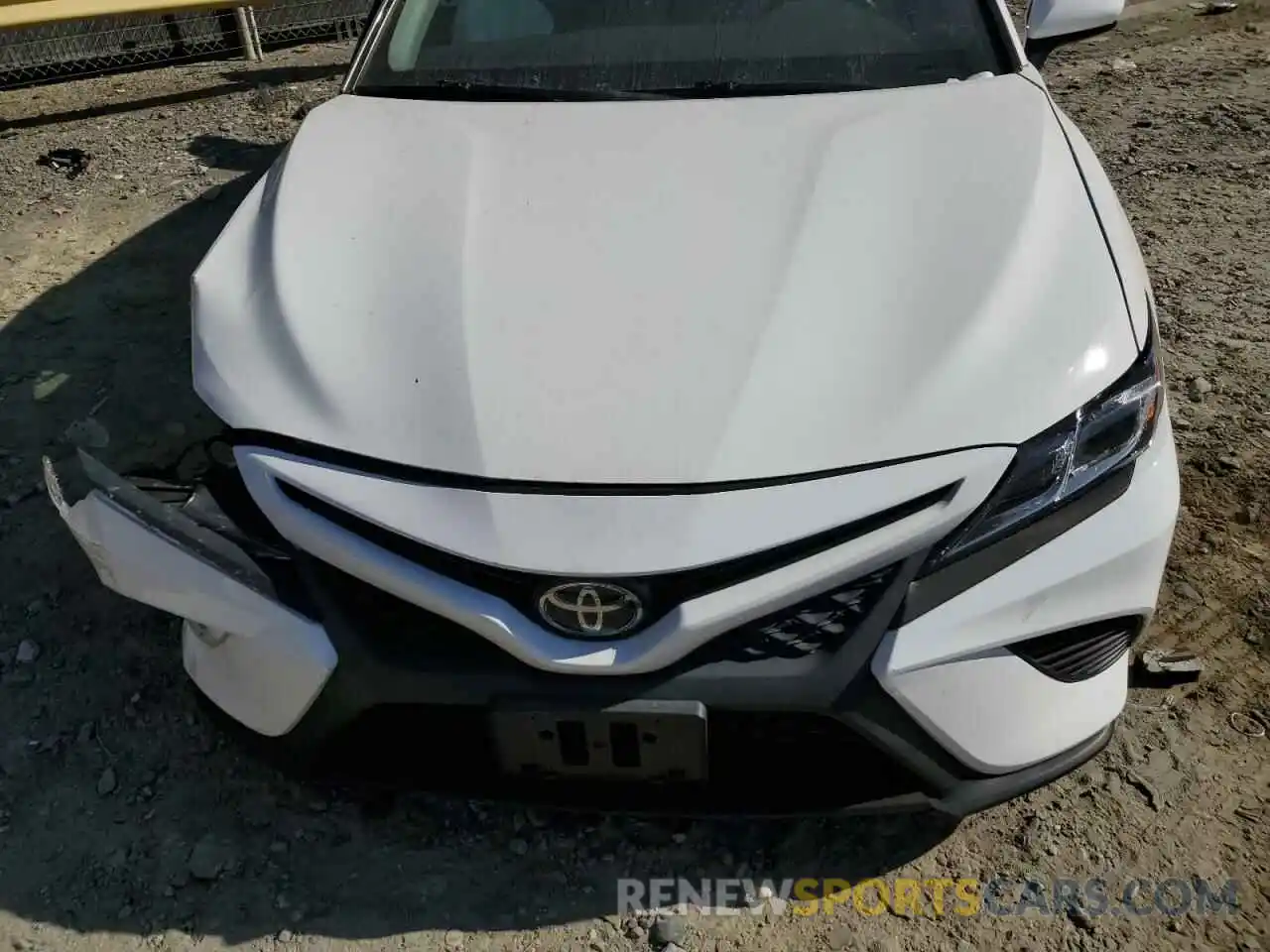 11 Photograph of a damaged car 4T1B11HK6KU839448 TOYOTA CAMRY 2019