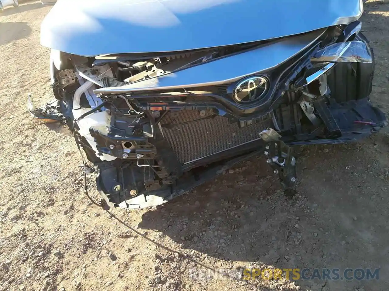 9 Photograph of a damaged car 4T1B11HK6KU844178 TOYOTA CAMRY 2019