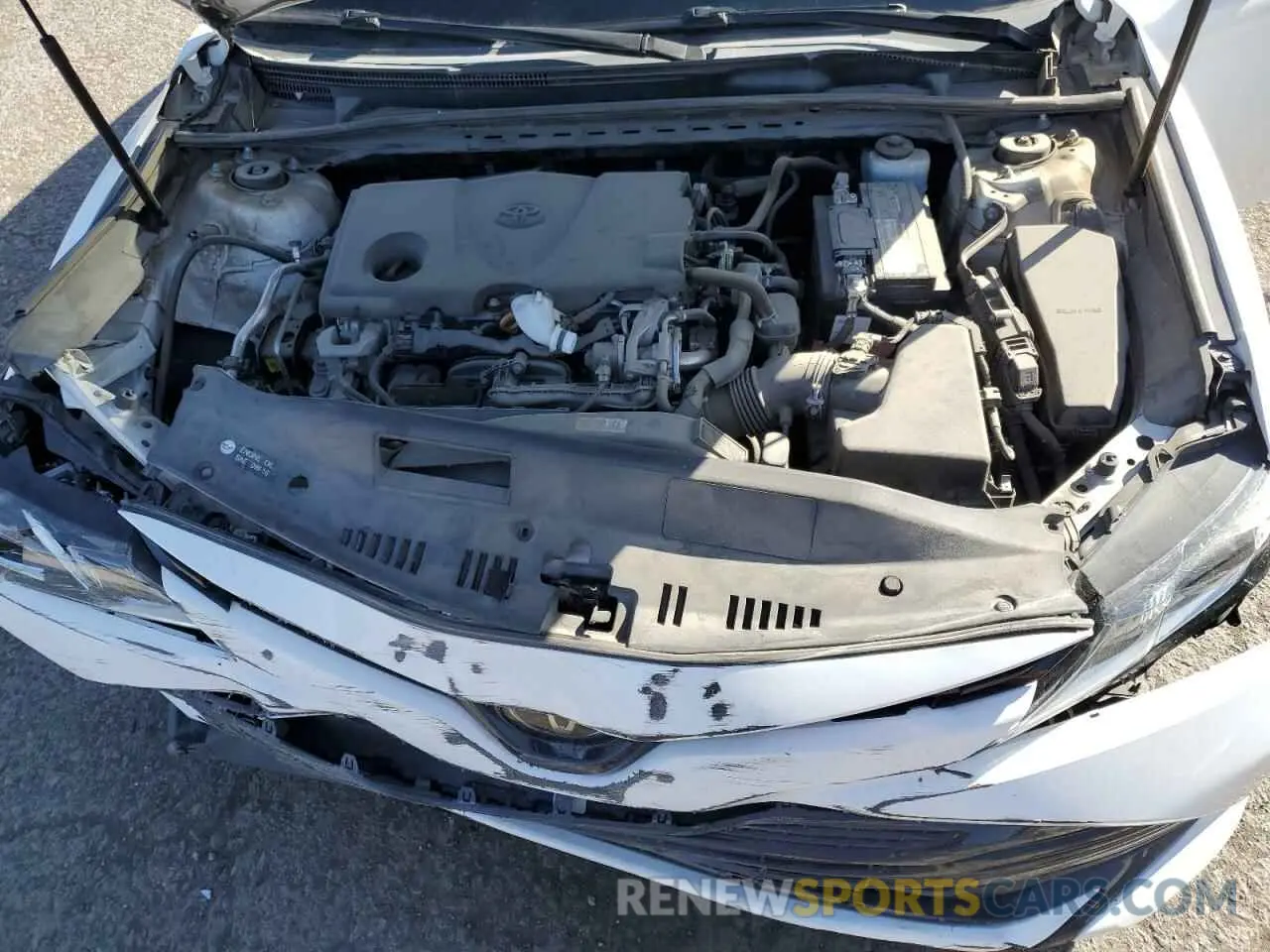 11 Photograph of a damaged car 4T1B11HK6KU844343 TOYOTA CAMRY 2019