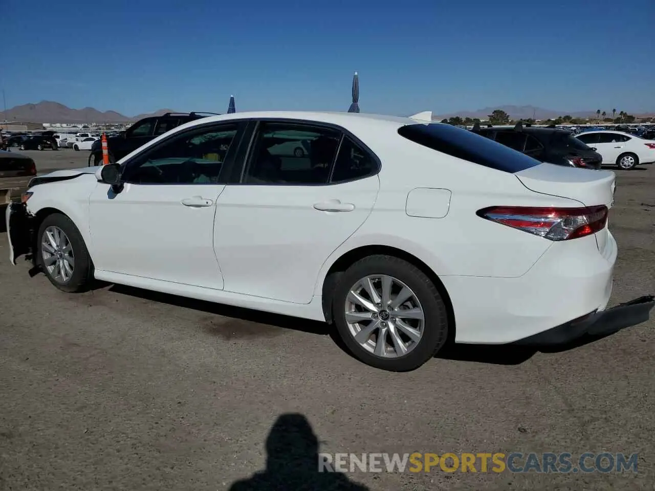 2 Photograph of a damaged car 4T1B11HK6KU844343 TOYOTA CAMRY 2019