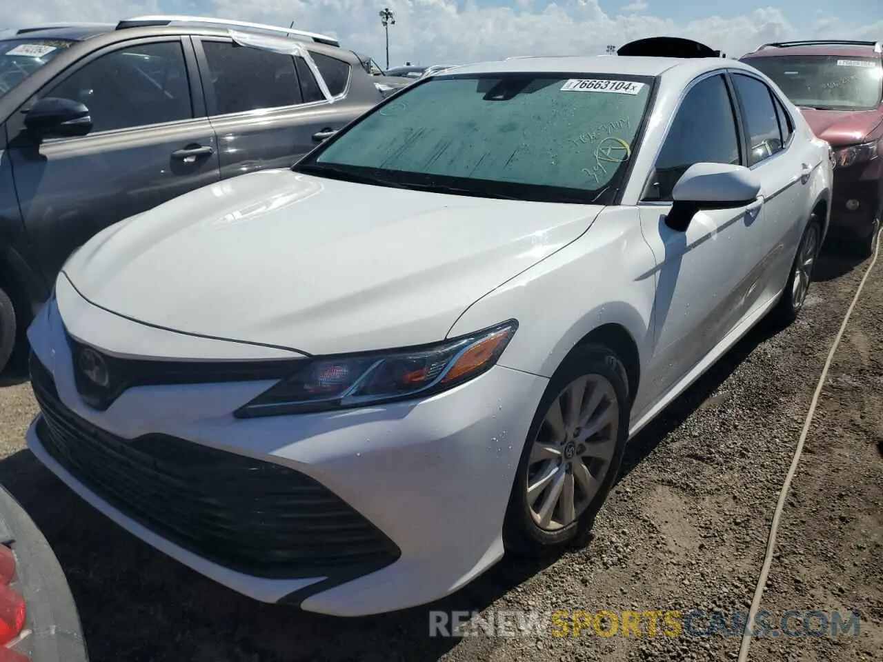 1 Photograph of a damaged car 4T1B11HK6KU844519 TOYOTA CAMRY 2019