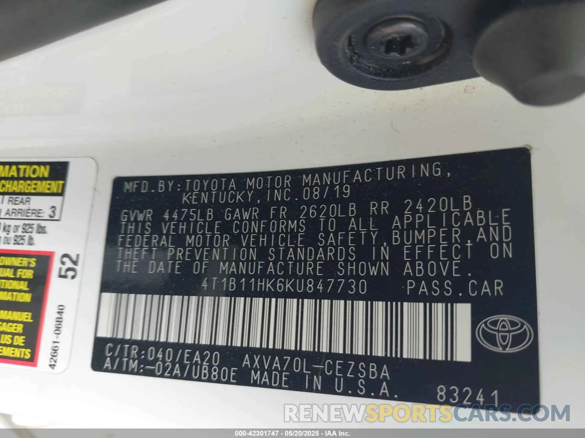 9 Photograph of a damaged car 4T1B11HK6KU847730 TOYOTA CAMRY 2019