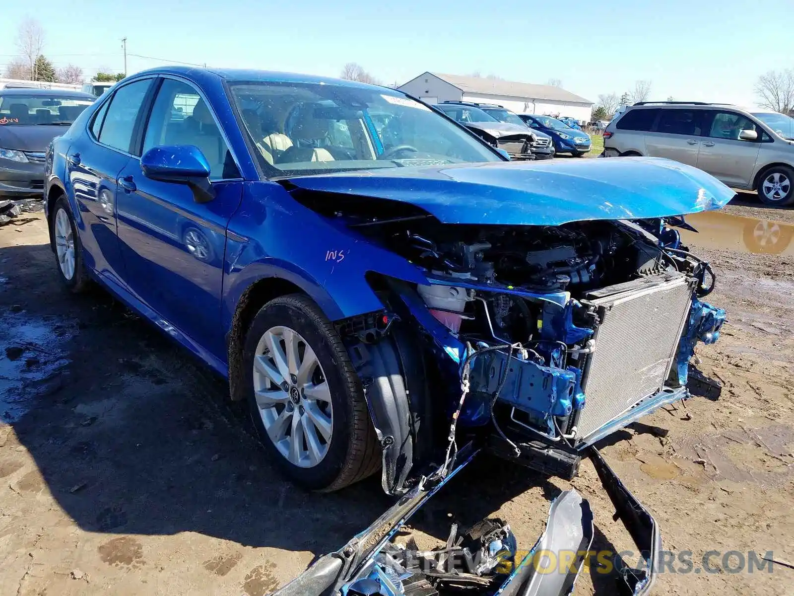 1 Photograph of a damaged car 4T1B11HK7KU160756 TOYOTA CAMRY 2019