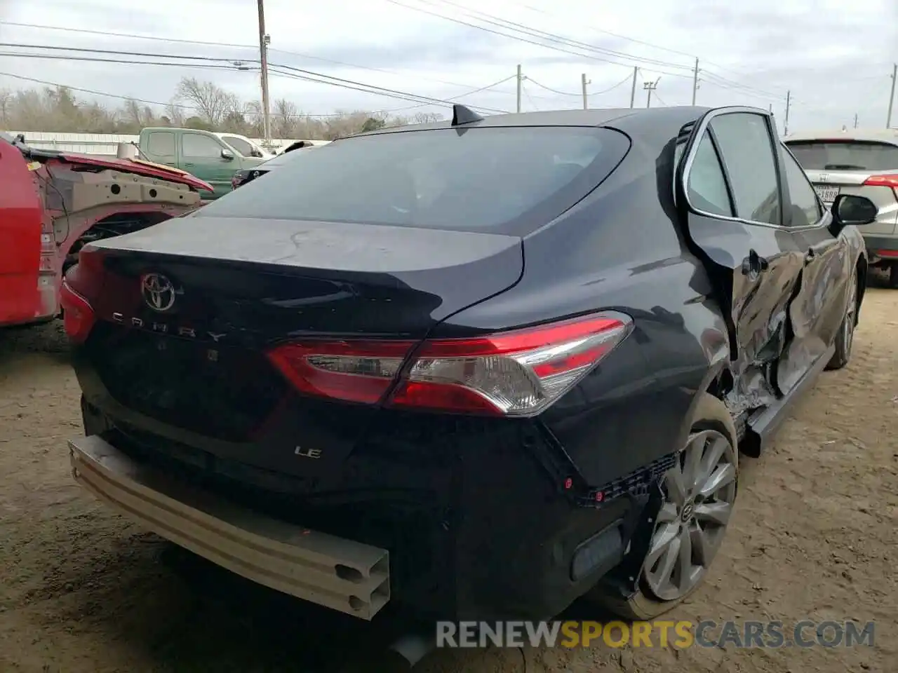 4 Photograph of a damaged car 4T1B11HK7KU161552 TOYOTA CAMRY 2019