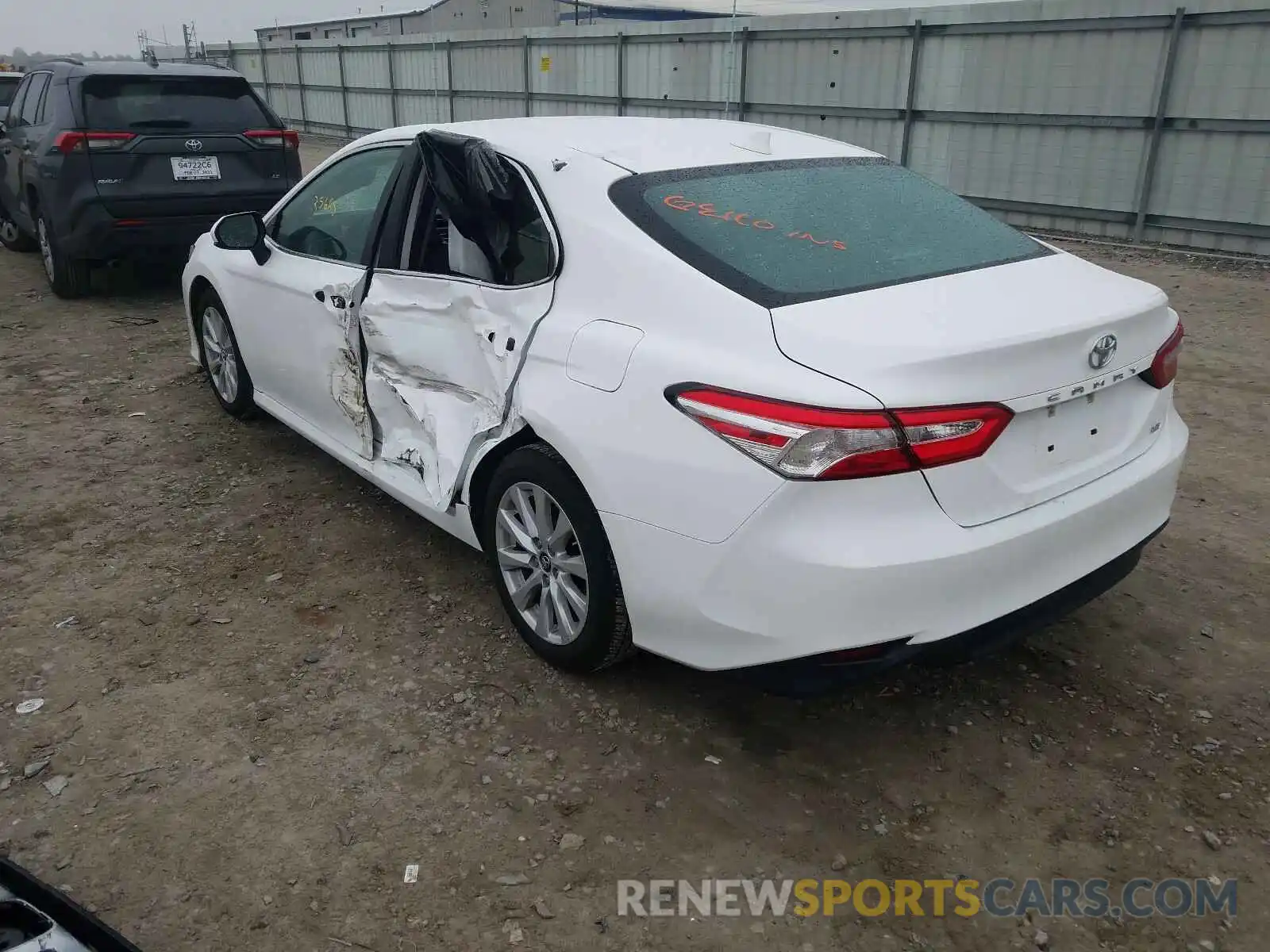 3 Photograph of a damaged car 4T1B11HK7KU163415 TOYOTA CAMRY 2019