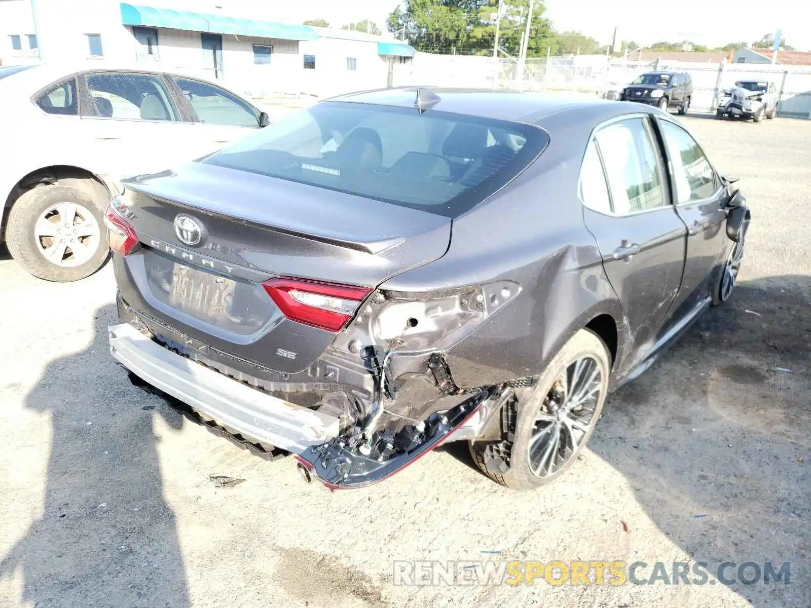 4 Photograph of a damaged car 4T1B11HK7KU165620 TOYOTA CAMRY 2019