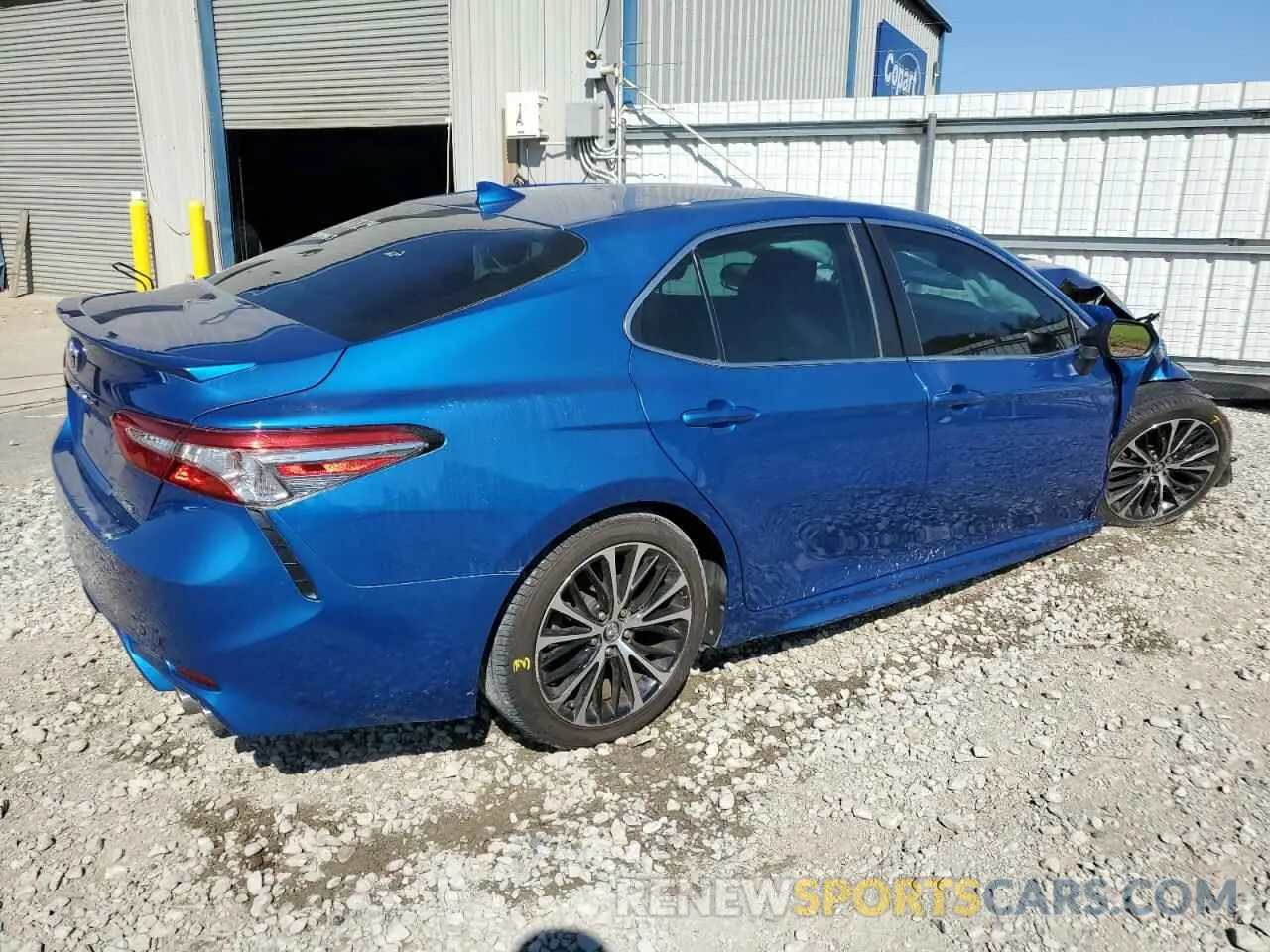 3 Photograph of a damaged car 4T1B11HK7KU165715 TOYOTA CAMRY 2019