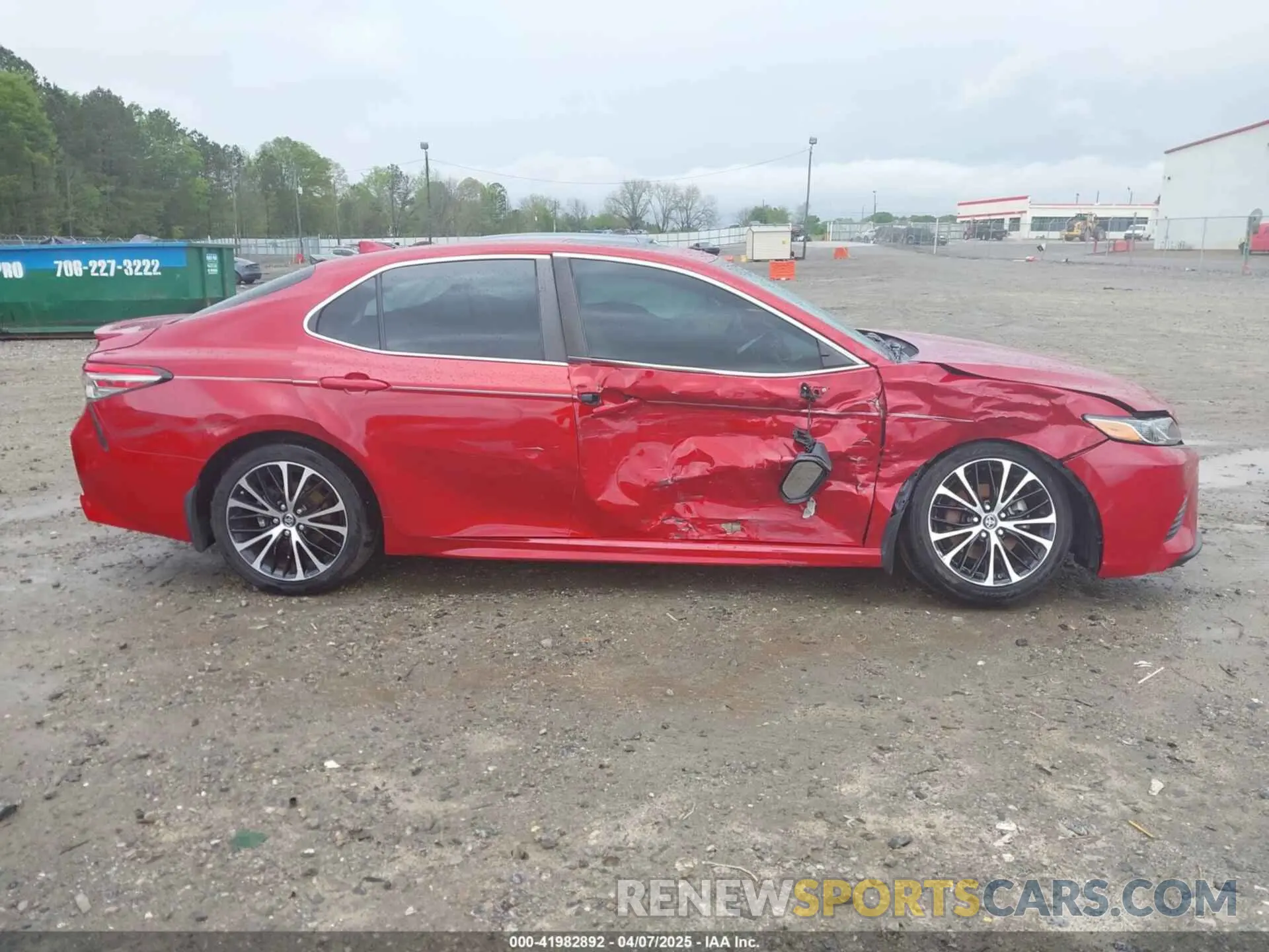 13 Photograph of a damaged car 4T1B11HK7KU167545 TOYOTA CAMRY 2019