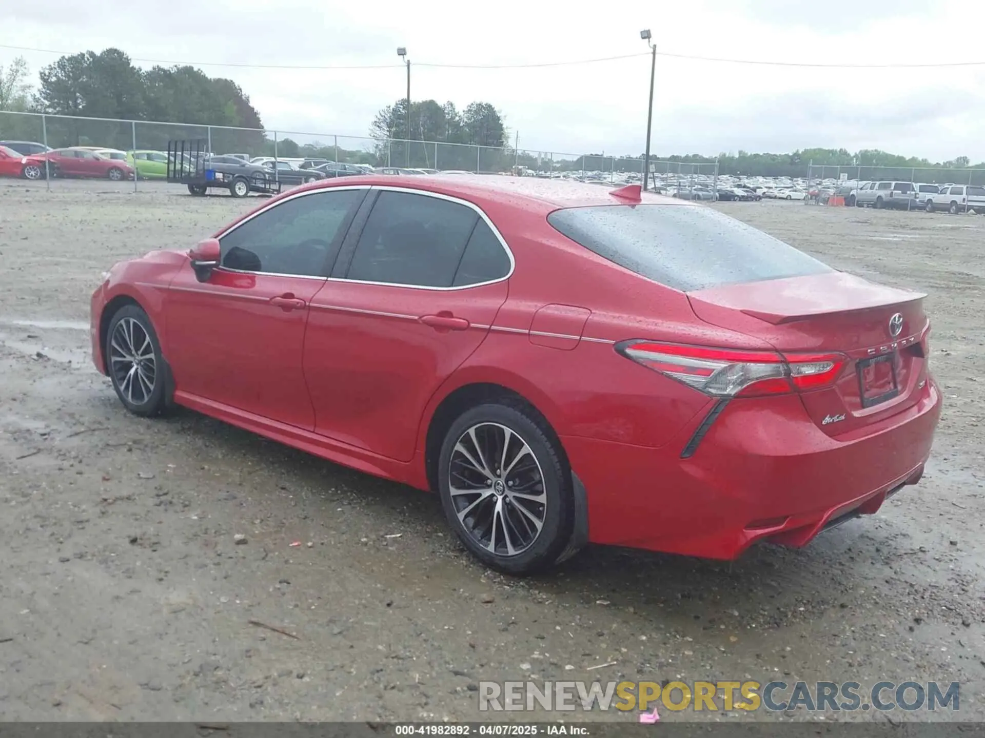 3 Photograph of a damaged car 4T1B11HK7KU167545 TOYOTA CAMRY 2019