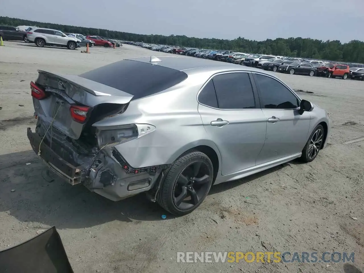 3 Photograph of a damaged car 4T1B11HK7KU168789 TOYOTA CAMRY 2019