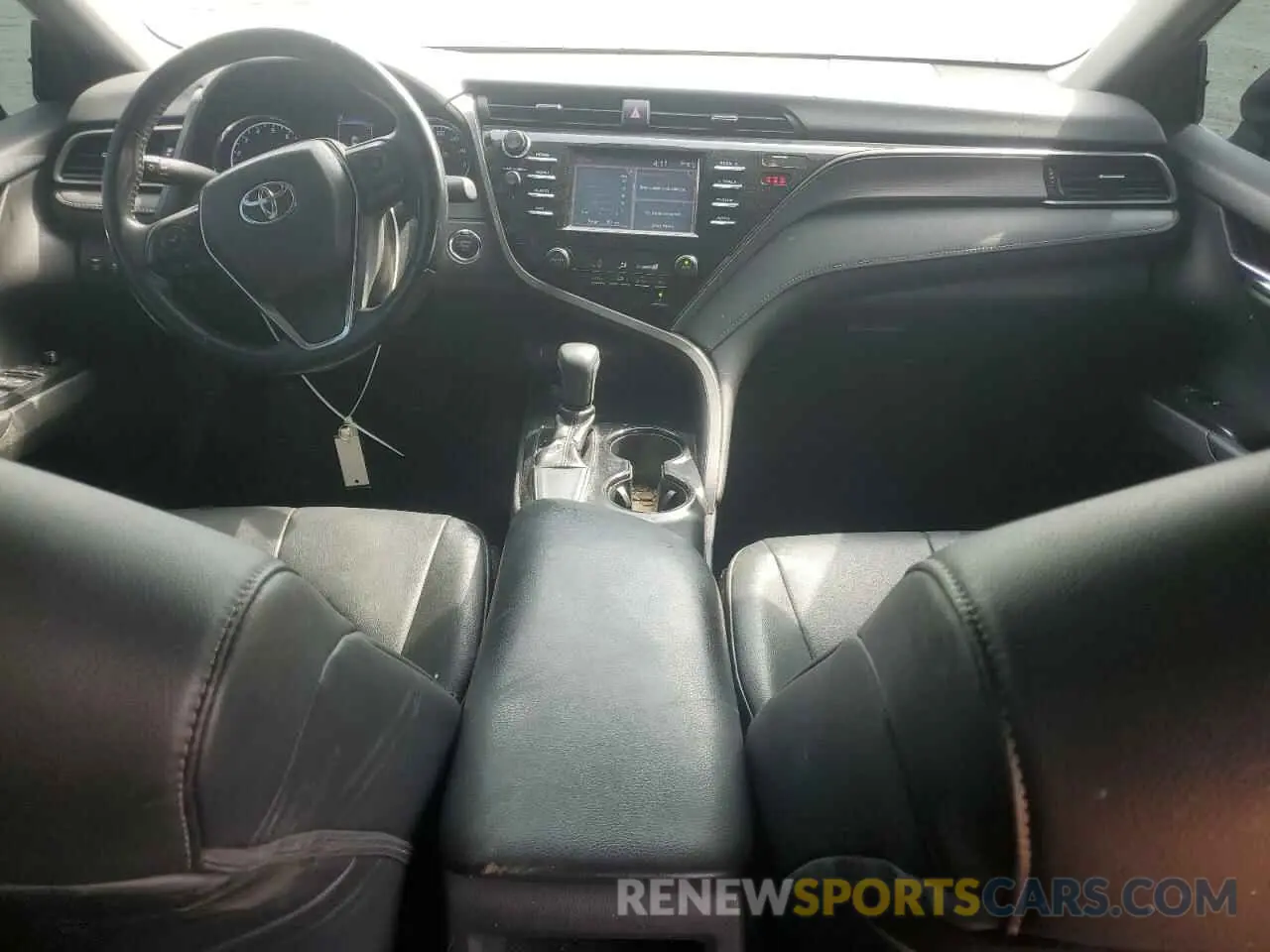 8 Photograph of a damaged car 4T1B11HK7KU168789 TOYOTA CAMRY 2019