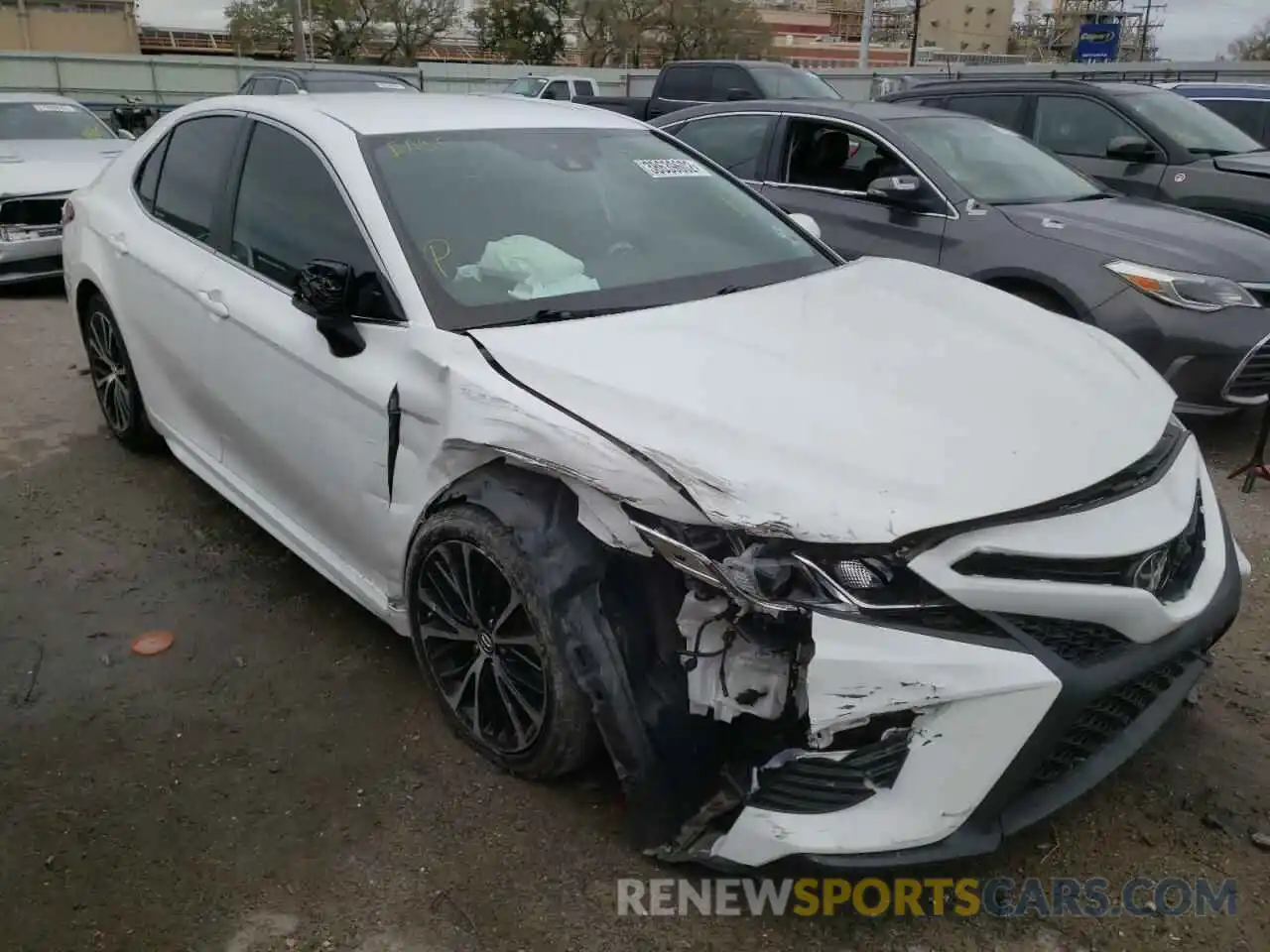 1 Photograph of a damaged car 4T1B11HK7KU169781 TOYOTA CAMRY 2019