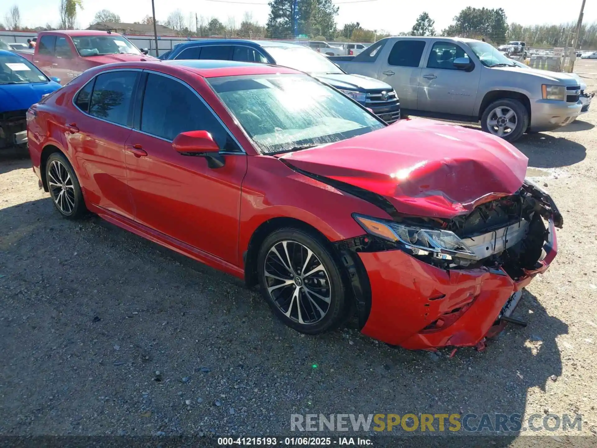 1 Photograph of a damaged car 4T1B11HK7KU180389 TOYOTA CAMRY 2019