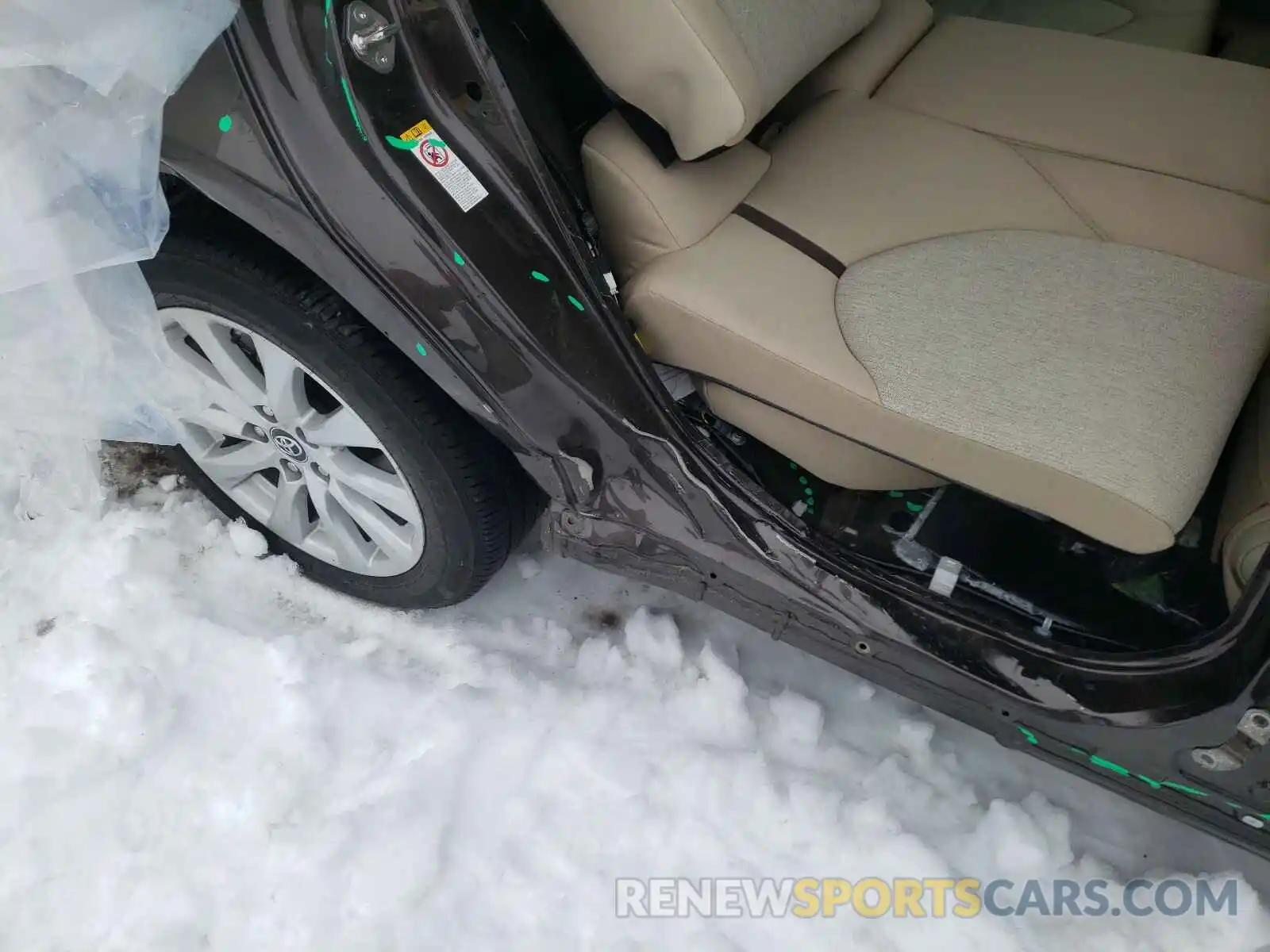 9 Photograph of a damaged car 4T1B11HK7KU182594 TOYOTA CAMRY 2019