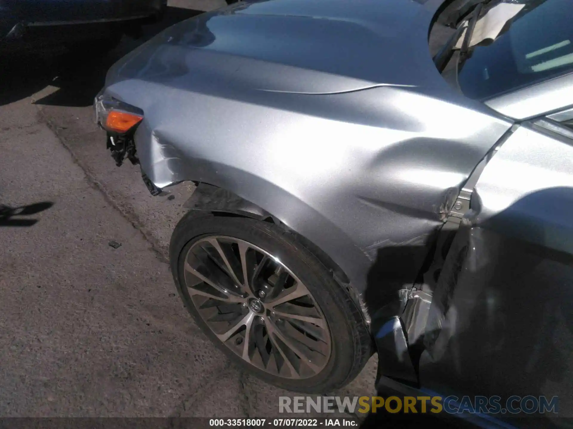 6 Photograph of a damaged car 4T1B11HK7KU189691 TOYOTA CAMRY 2019