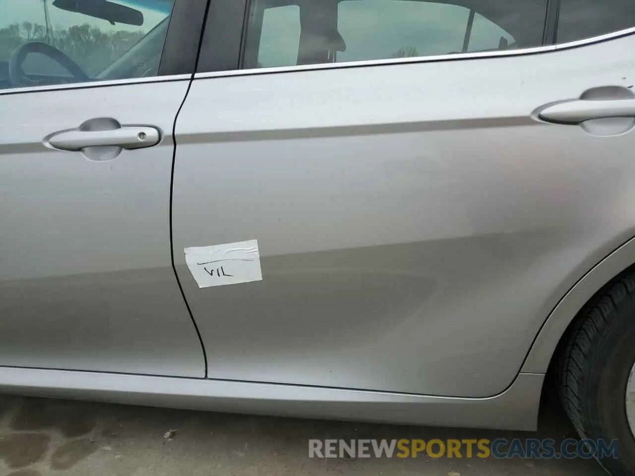 12 Photograph of a damaged car 4T1B11HK7KU191859 TOYOTA CAMRY 2019