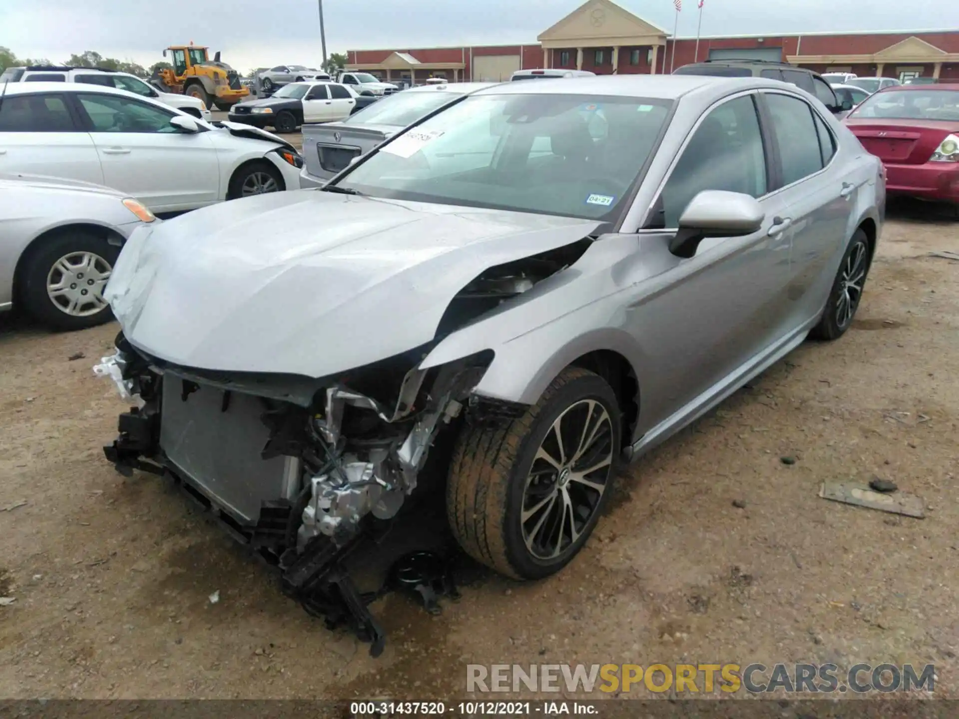 2 Photograph of a damaged car 4T1B11HK7KU192395 TOYOTA CAMRY 2019