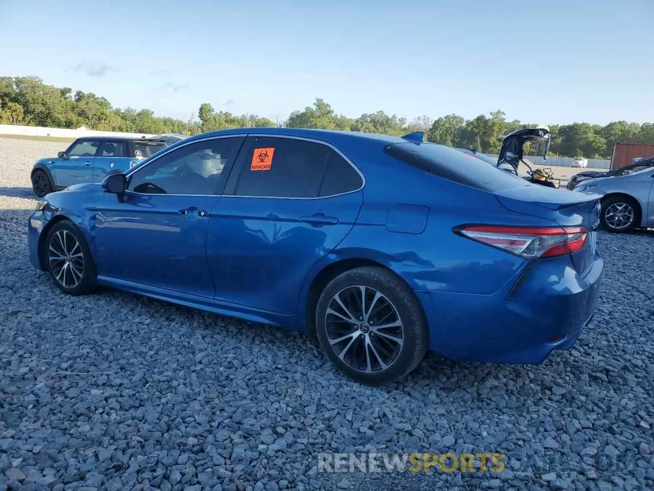 2 Photograph of a damaged car 4T1B11HK7KU195183 TOYOTA CAMRY 2019