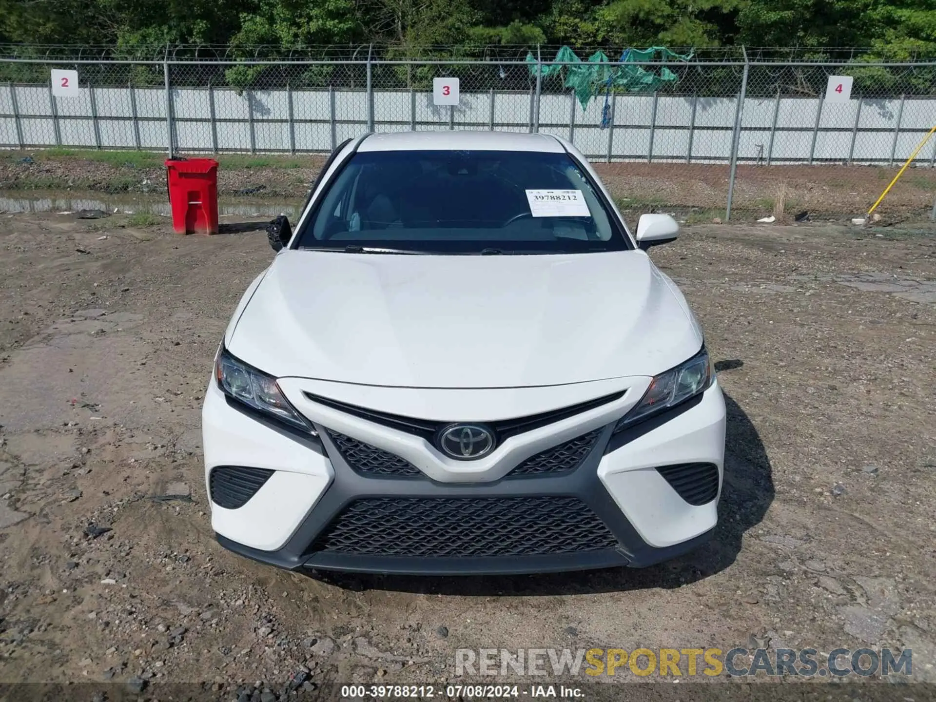 12 Photograph of a damaged car 4T1B11HK7KU195278 TOYOTA CAMRY 2019
