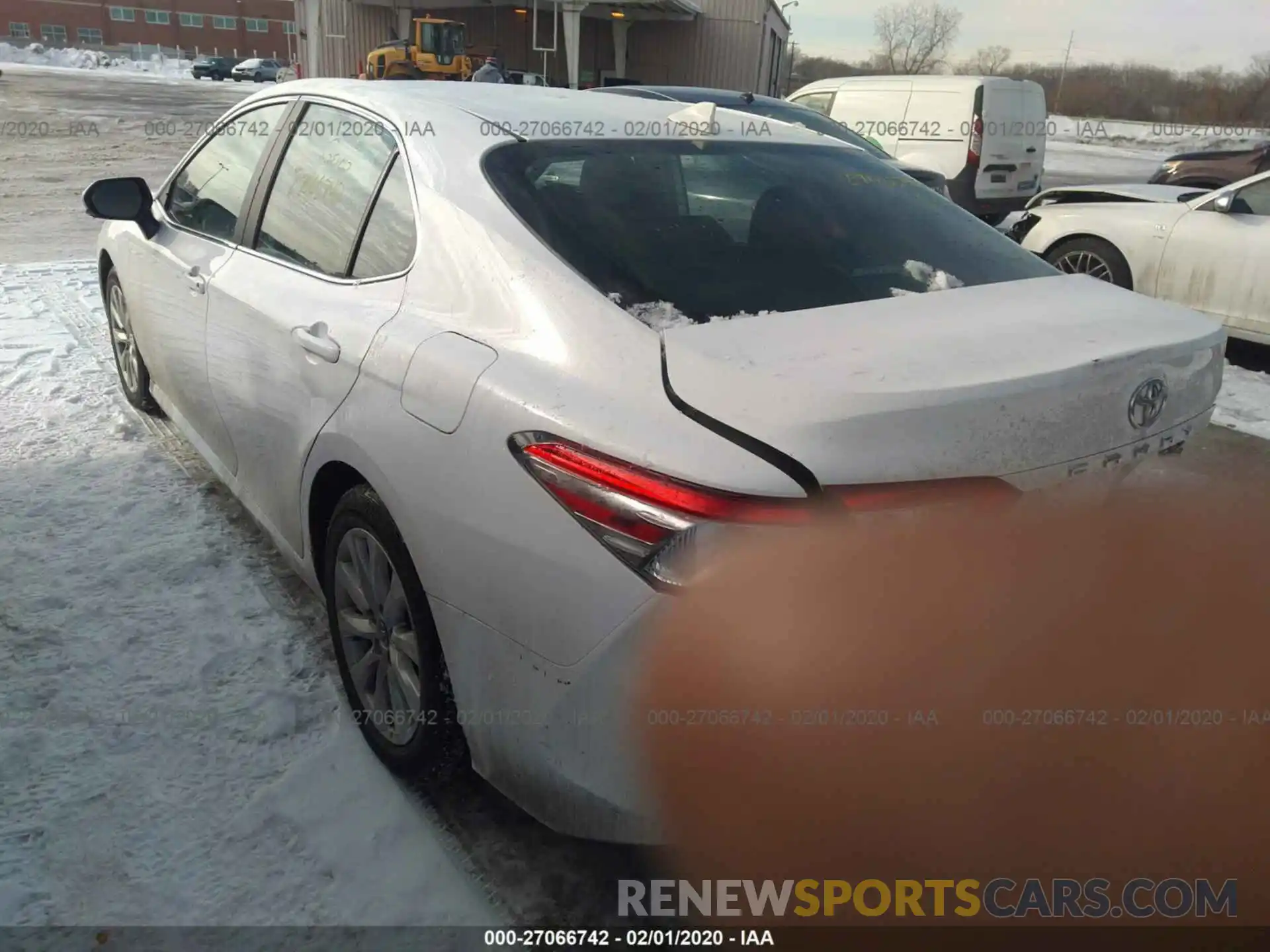 3 Photograph of a damaged car 4T1B11HK7KU198133 TOYOTA CAMRY 2019