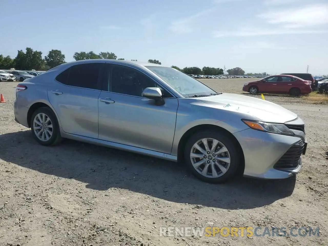 4 Photograph of a damaged car 4T1B11HK7KU200110 TOYOTA CAMRY 2019