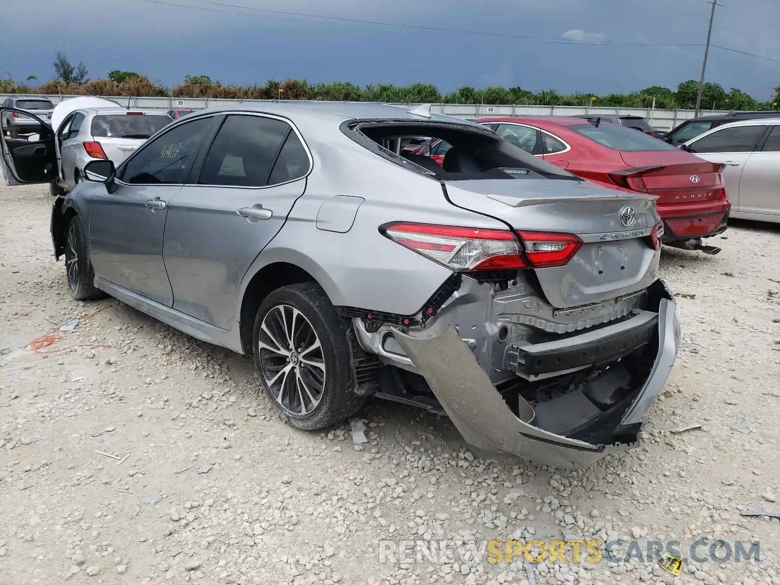 3 Photograph of a damaged car 4T1B11HK7KU200687 TOYOTA CAMRY 2019