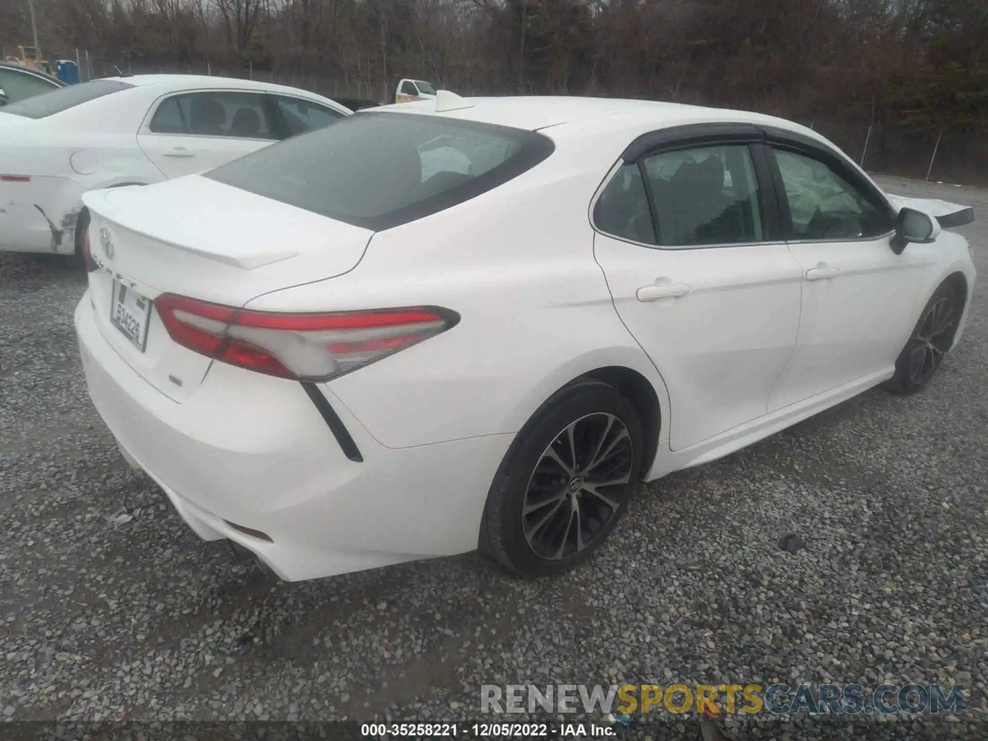 4 Photograph of a damaged car 4T1B11HK7KU205503 TOYOTA CAMRY 2019