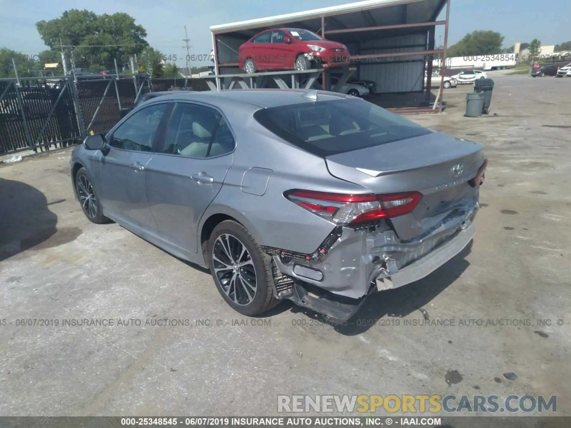 3 Photograph of a damaged car 4T1B11HK7KU206084 TOYOTA CAMRY 2019