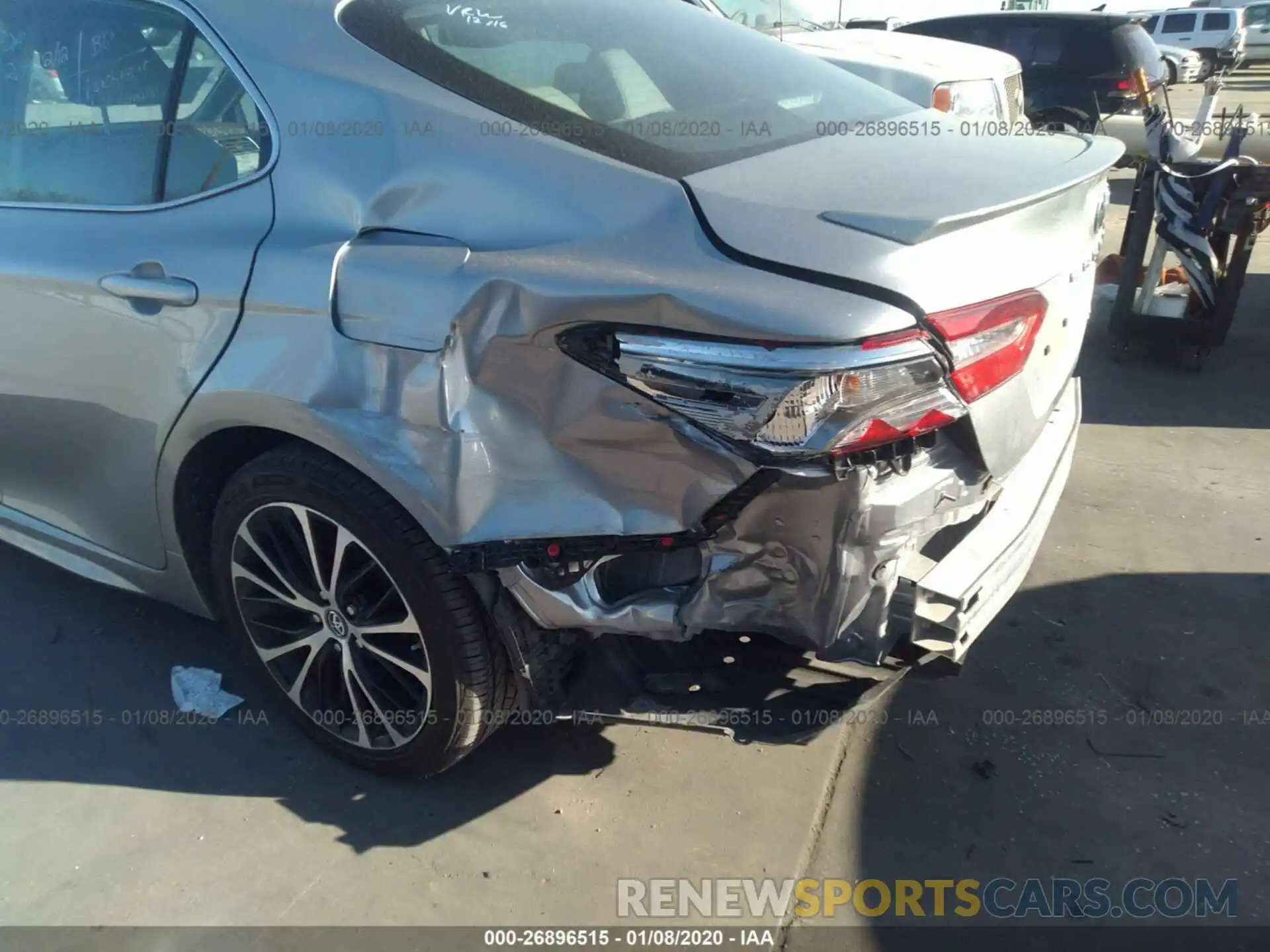 6 Photograph of a damaged car 4T1B11HK7KU206103 TOYOTA CAMRY 2019