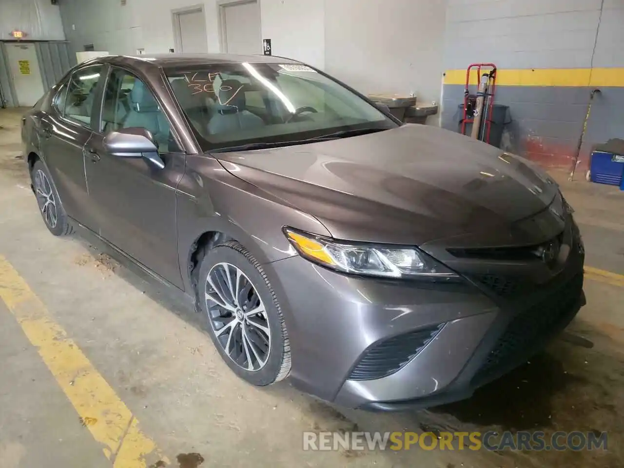 1 Photograph of a damaged car 4T1B11HK7KU208790 TOYOTA CAMRY 2019