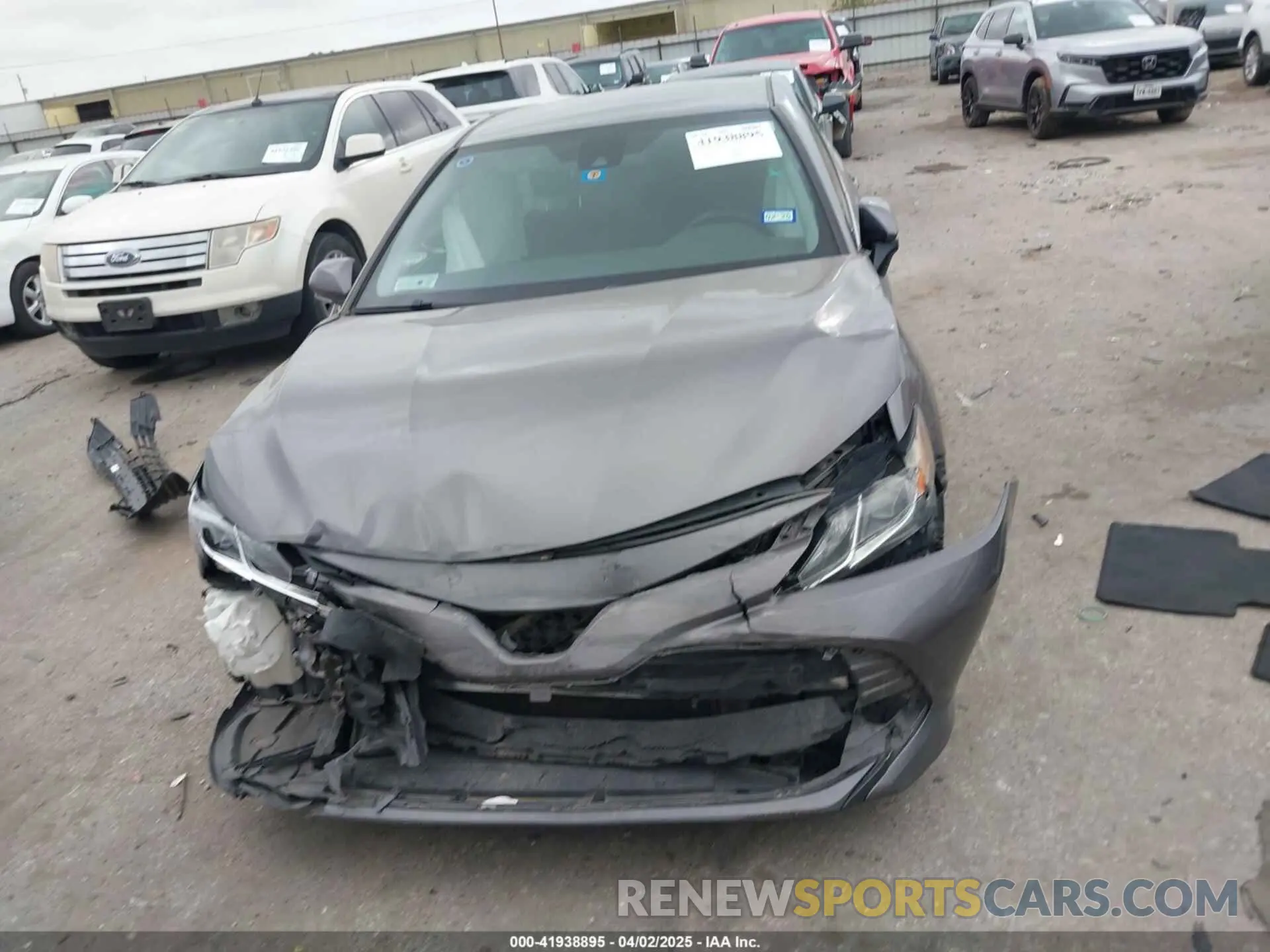 12 Photograph of a damaged car 4T1B11HK7KU212239 TOYOTA CAMRY 2019