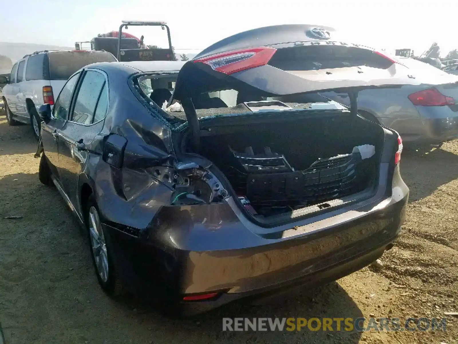 3 Photograph of a damaged car 4T1B11HK7KU212774 TOYOTA CAMRY 2019