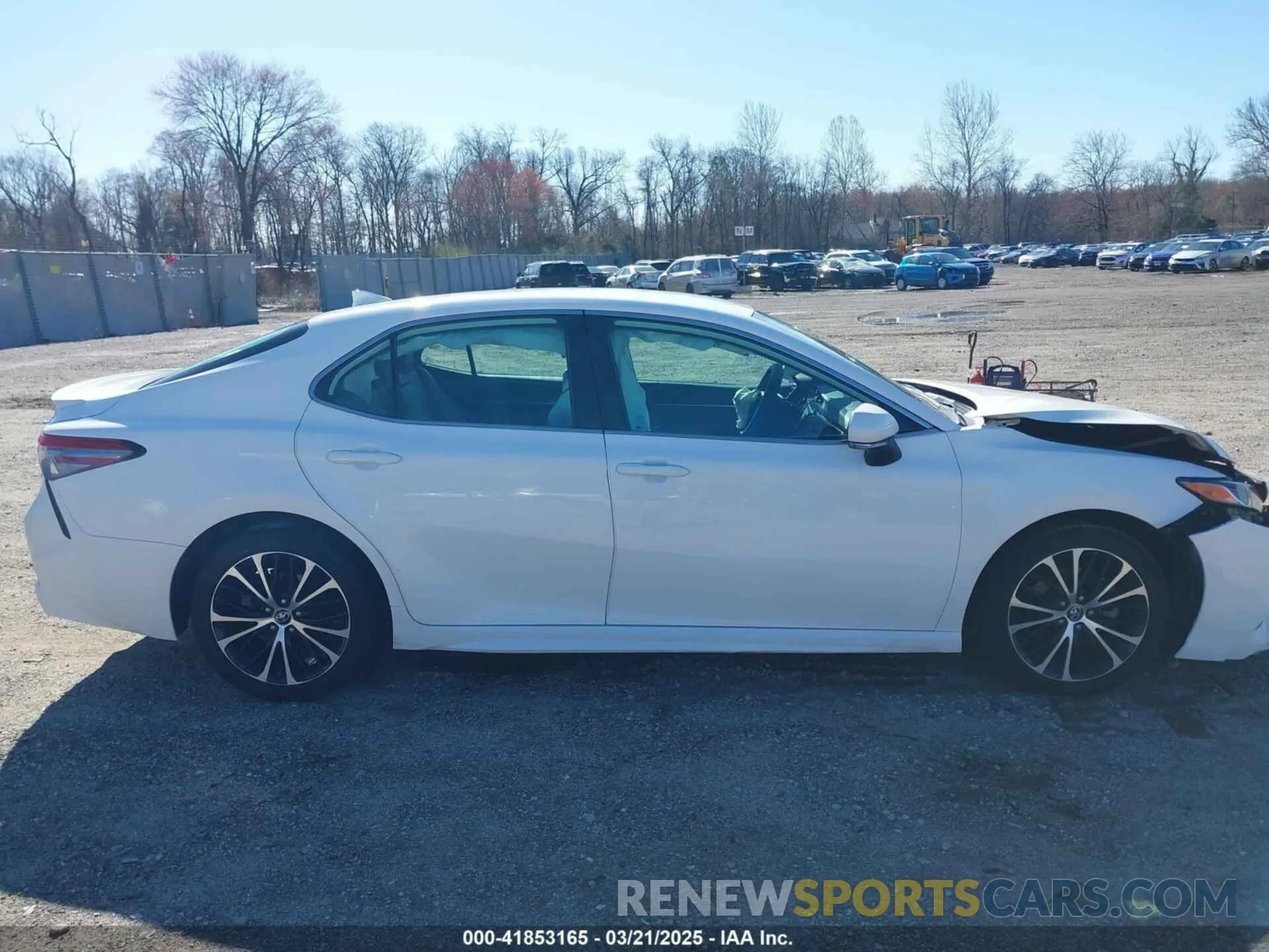 13 Photograph of a damaged car 4T1B11HK7KU212841 TOYOTA CAMRY 2019