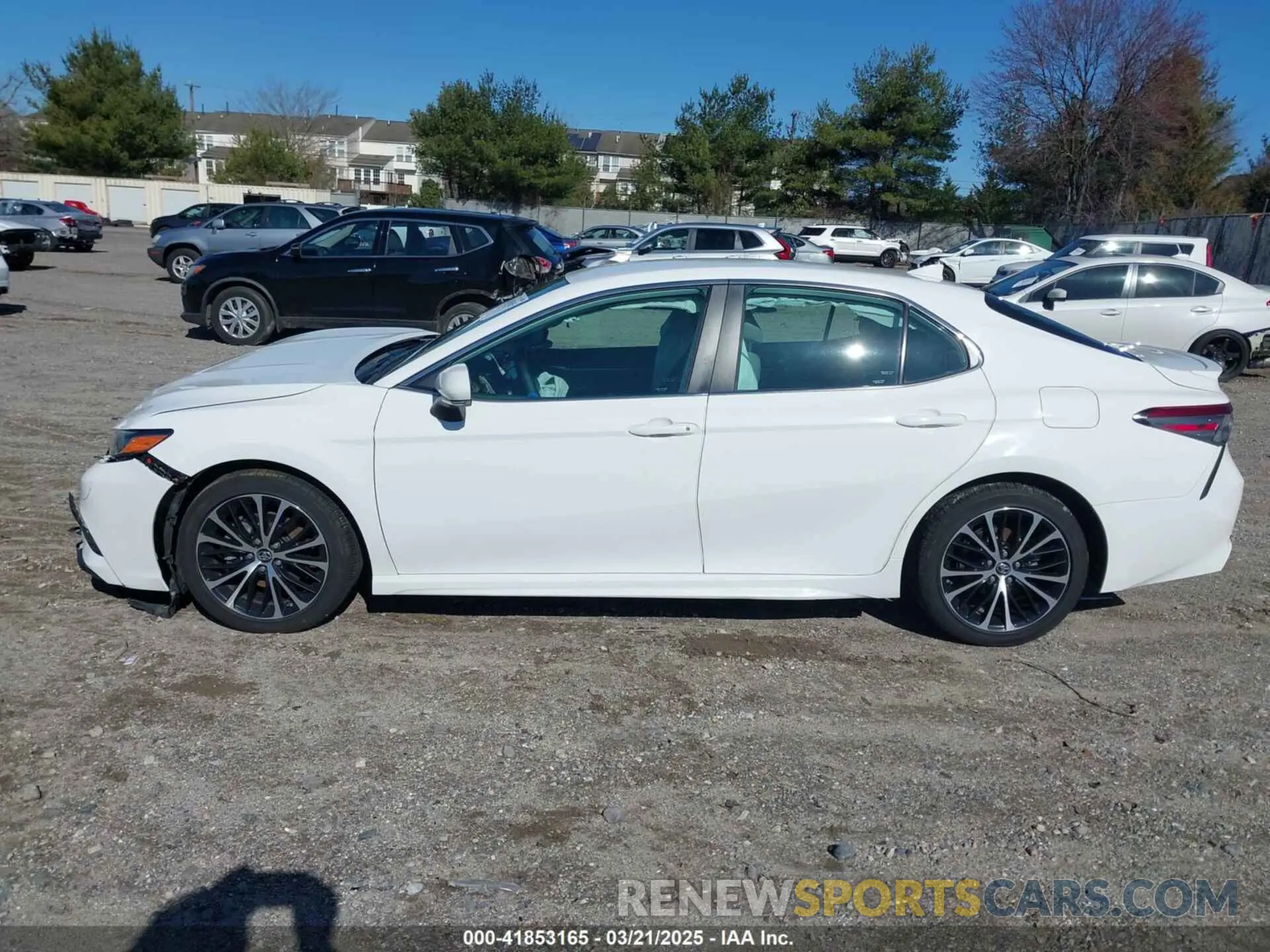 14 Photograph of a damaged car 4T1B11HK7KU212841 TOYOTA CAMRY 2019