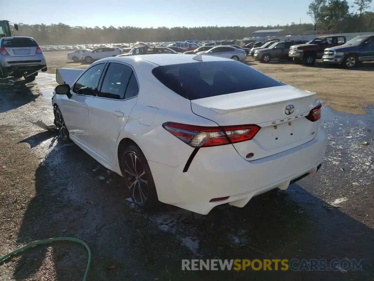 3 Photograph of a damaged car 4T1B11HK7KU216274 TOYOTA CAMRY 2019